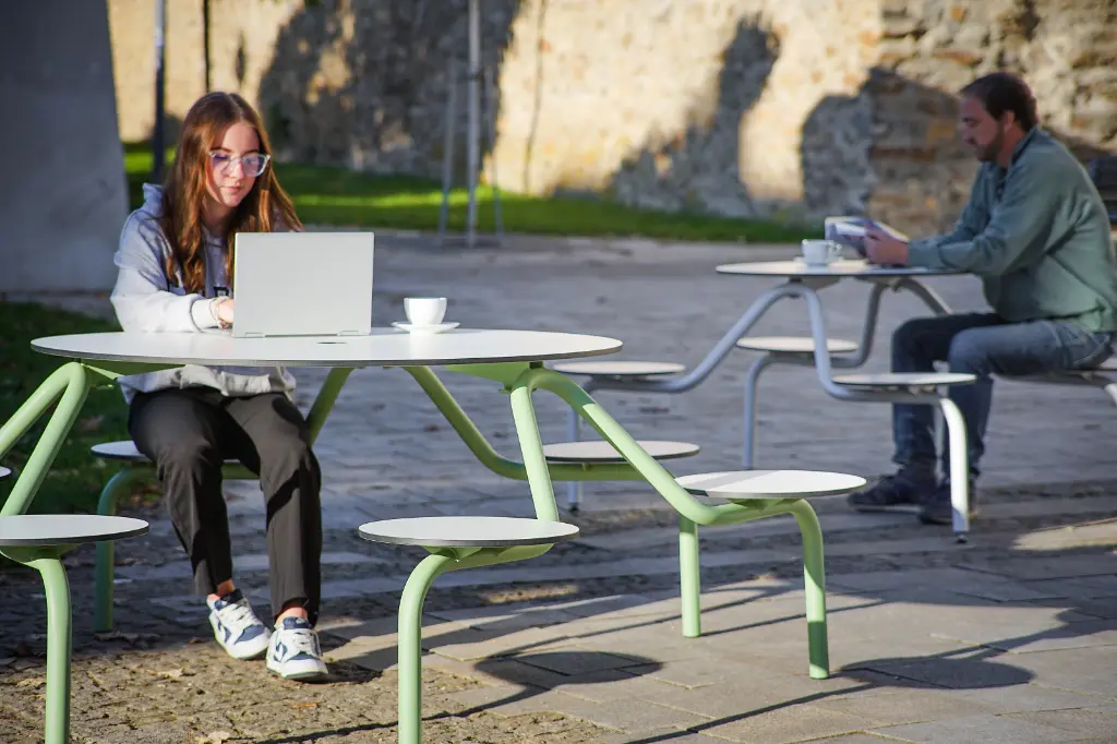 streetpark-piknikovy-set-gauss15.webp