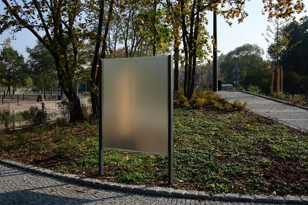 streetpark-informacni-nosice-UNITAB-UNI41.webp