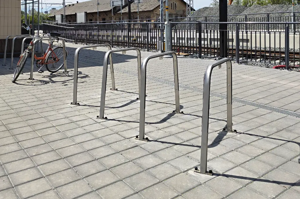 streetpark-realizace-zeleznicni-stanice-01 (1).webp