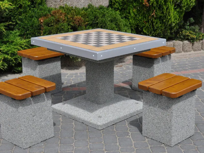 stol-betonowy-kwadratowy-do-gry-w-szachy-model-518.jpg.webp