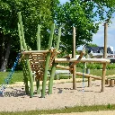 SIK-Holz_2_12_2_Kletter-Balancier-Anlage_Wiese_02.webp