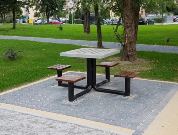 Tavolo da scacchi da esterno in acciaio e cemento |modello 523