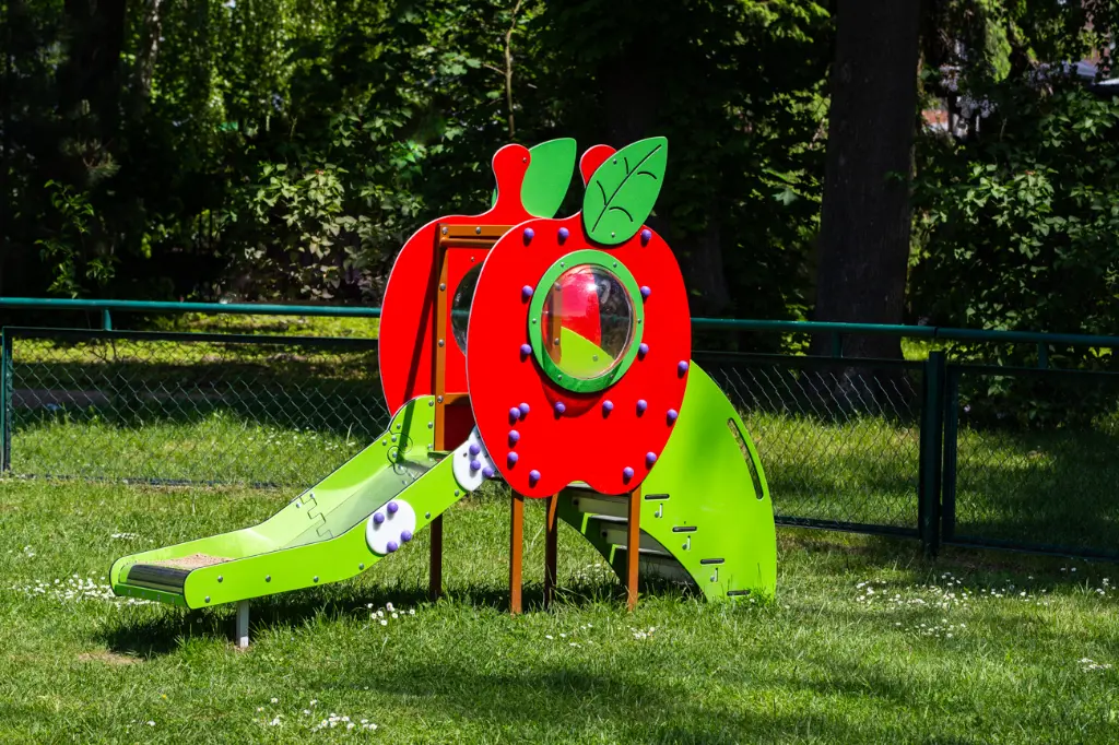 Scivolo mela.webp