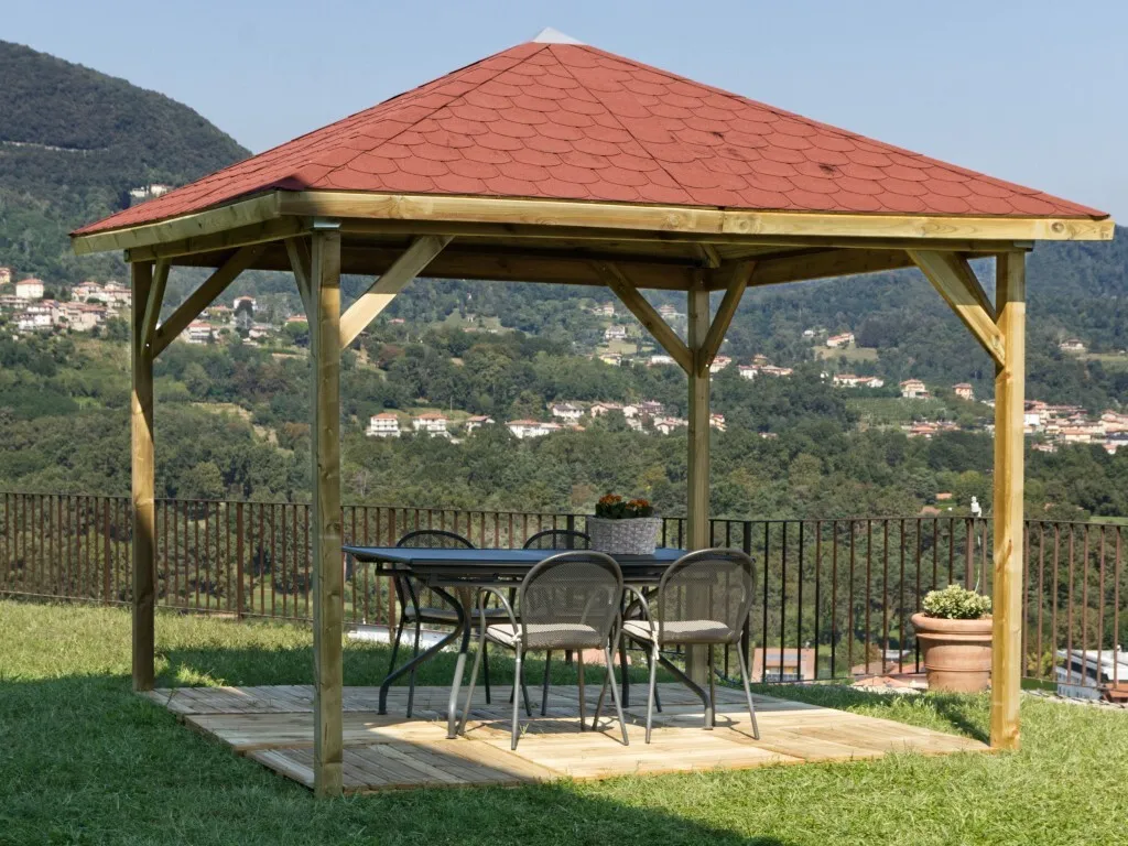 Gazebo Corfù cm. 315x315 con copertura in tegole canadesi 