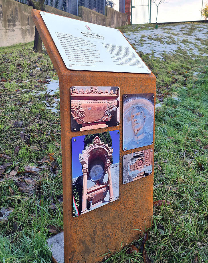 Leggio Totem in Corten formato A3