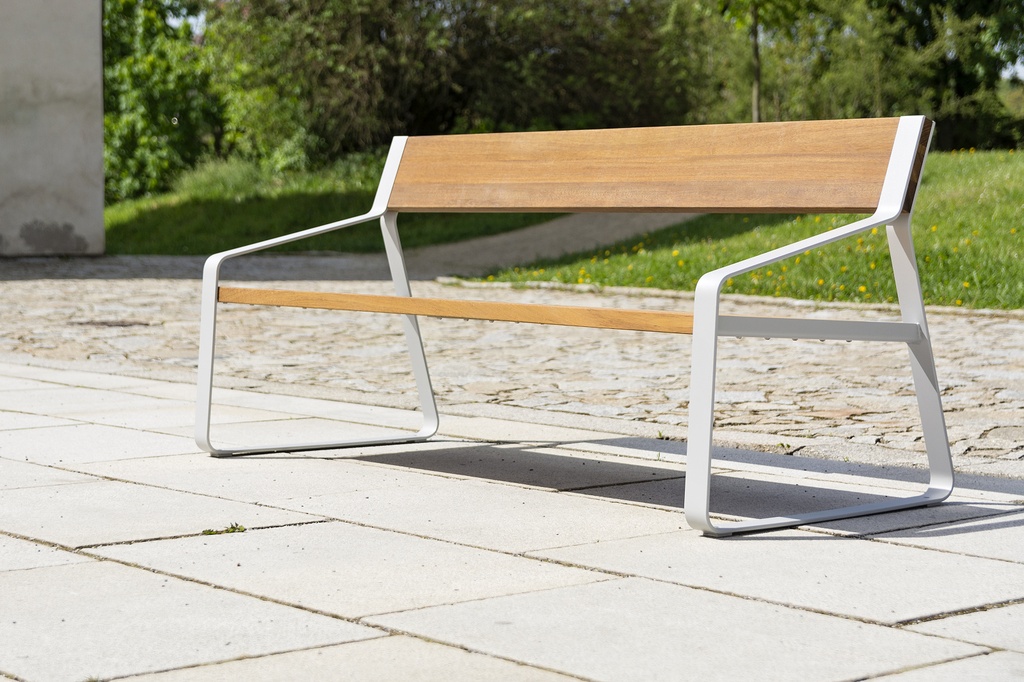 Panchina DINA 1800mm / acciaio zincato + verniciato a polvere / legno di abete