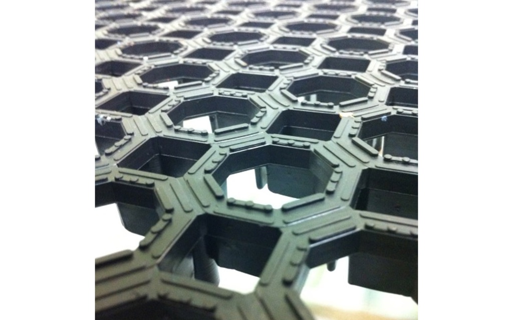 Pavimentazione alveolare Playgrass 23mm