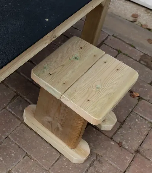 Sgabello cm 30x30x30h