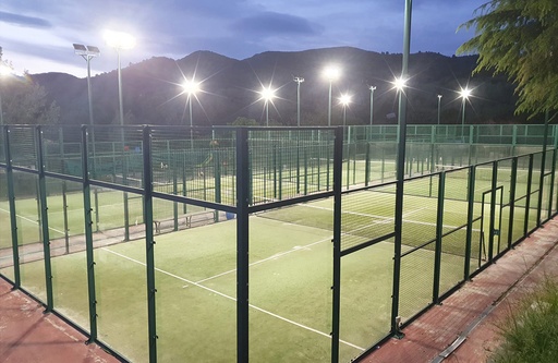 Kit 8 fari led per campo Padel da 149w 20.000 lumen 4.000K made in Italy