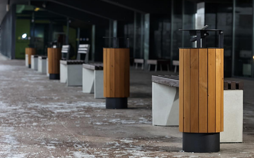 [KBA06b-s_A] Cestino BAS  /con coperchio +vernici a polvere/legno di Abete