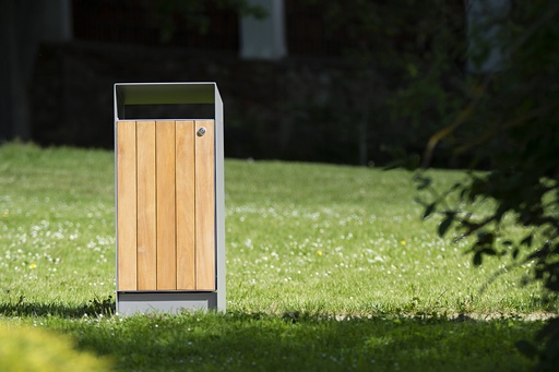[KRA532bb] Cestino RAILA / acciaio zincato + verniciato a polvere / acciaio zincato + porta verniciata a polvere /legno