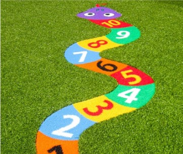Pavimentazione in erba sintetica multicolore